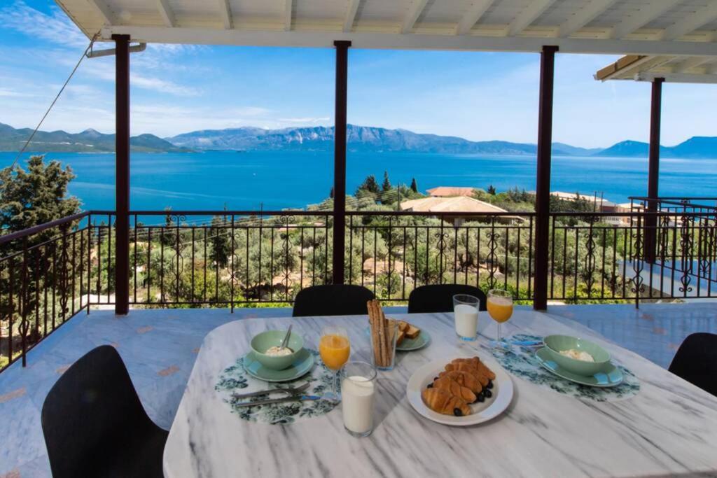 Апартаменти 2Br House In Nikiana With Stunning Sea View Екстер'єр фото