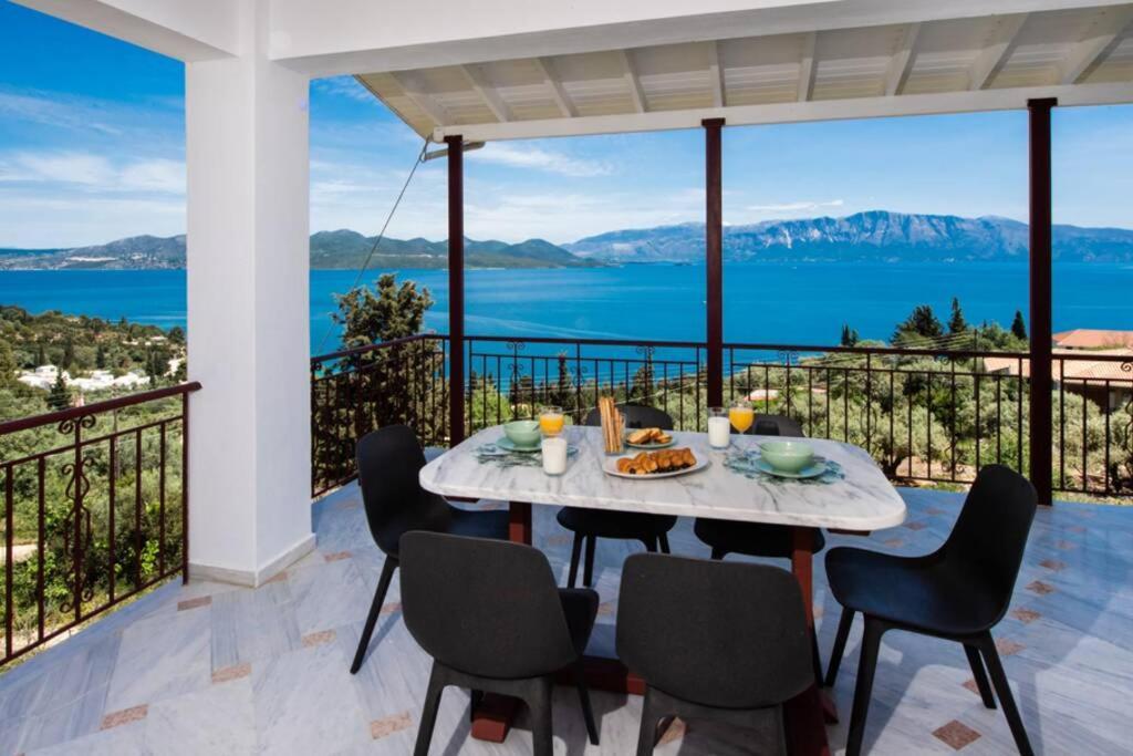 Апартаменти 2Br House In Nikiana With Stunning Sea View Екстер'єр фото
